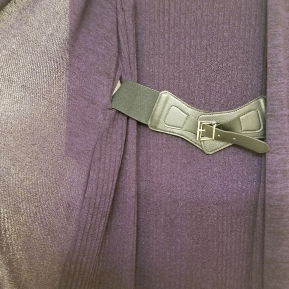 Dress - Picture 6 of 8